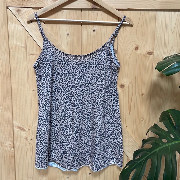 Emery Rose Loose Fit Cheetah Print Camisole Tank Top | Small 🐆 - Picture 2 of 6